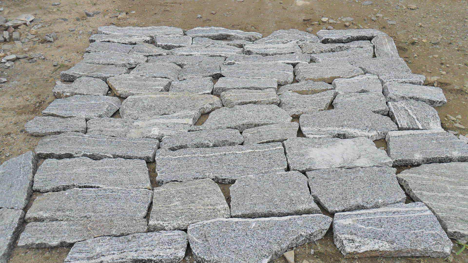 Cloudy Grey Granite  Ledge Stone Veneer